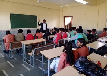 Class-Educational-consultant-Shastri-nagar-jodhpur-Rajasthan-2
