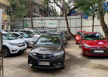 Classic-cars-Used-car-dealers-Bandra-mumbai-Maharashtra-2
