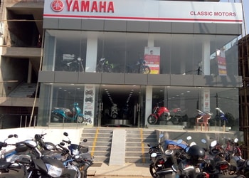 Classic-motors-Motorcycle-dealers-Kharagpur-West-bengal-1