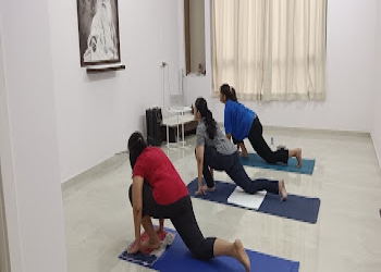 Classical-yoga-studio-Yoga-classes-Thane-Maharashtra-1