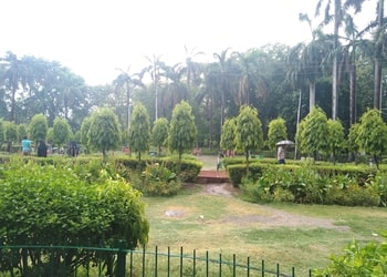 Company-garden-Public-parks-Varanasi-Uttar-pradesh-1