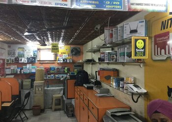 Computer-shoppee-Computer-store-Faridabad-Haryana-2