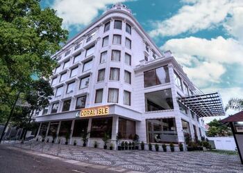 Coral-isle-hotel-4-star-hotels-Kochi-Kerala-1