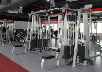 Core-fitness-station-Gym-Jubilee-hills-hyderabad-Telangana-3