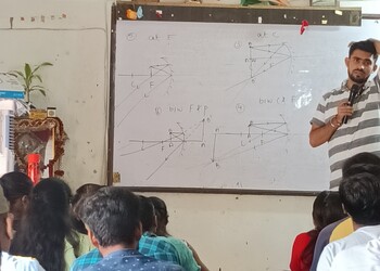 Creative-50-physics-classes-Coaching-centre-Begusarai-Bihar-2