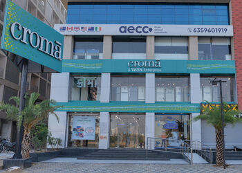Croma-Electronics-store-Gandhinagar-Gujarat-1