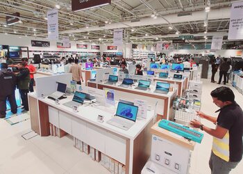 Croma-Electronics-store-Kolhapur-Maharashtra-2