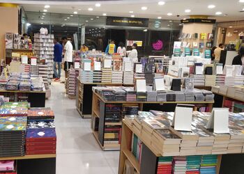 Crossword-bookstore-Book-stores-Pune-Maharashtra-3