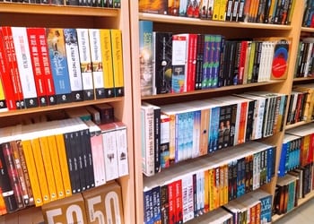 Crossword-bookstores-limited-Book-stores-Baguiati-kolkata-West-bengal-3