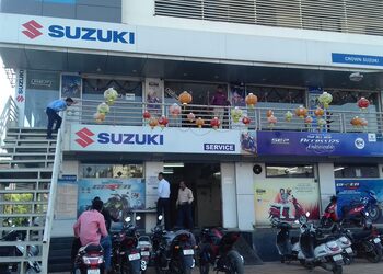 Crown-suzuki-Motorcycle-dealers-Akota-vadodara-Gujarat-1