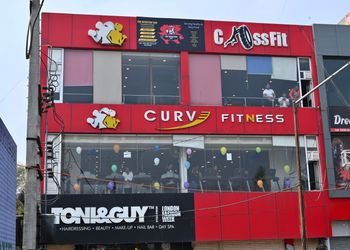 Curve-fitness-gym-Gym-Patiala-Punjab-1