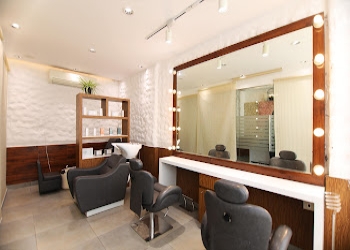 Cut-style-salon-Beauty-parlour-Sector-21c-faridabad-Haryana-2