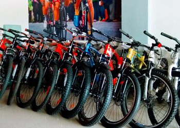 Cycle-world-Bicycle-store-Solapur-Maharashtra-2