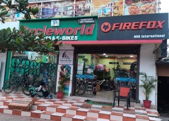 Cycleworld-Bicycle-store-Jayadev-vihar-bhubaneswar-Odisha-1