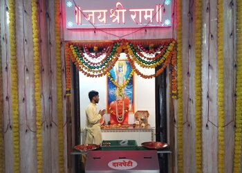 Dakshin-mukhi-hanuman-mandir-shani-temple-Temples-Chembur-mumbai-Maharashtra-2