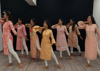 Dance-in-motion-india-Dance-schools-Pune-Maharashtra-2