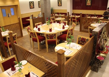 Dasaprakash-restaurant-Pure-vegetarian-restaurants-Agra-Uttar-pradesh-2