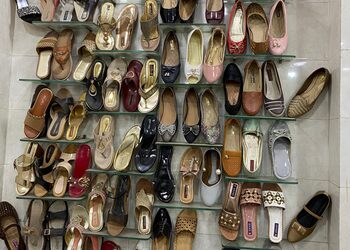 Dayal-footwear-Shoe-store-Jammu-Jammu-and-kashmir-3