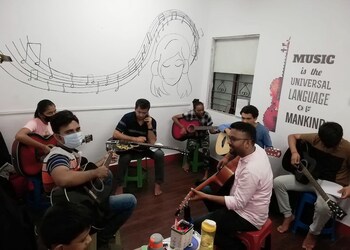 Dazler-guitar-classes-Guitar-classes-Dhantoli-nagpur-Maharashtra-2