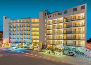 Deccan-serai-hotel-3-star-hotels-Hyderabad-Telangana-1