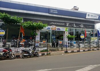 Deedi-bajaj-Motorcycle-dealers-Thiruvananthapuram-Kerala-1