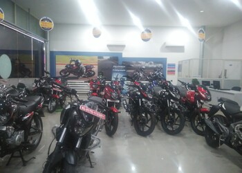 Deedi-bajaj-Motorcycle-dealers-Thiruvananthapuram-Kerala-2