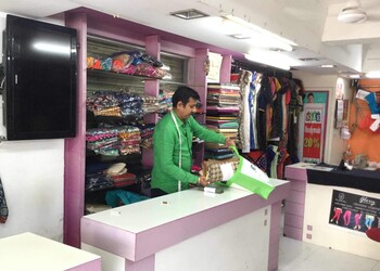 Deluxe-boutique-ladies-tailors-Tailors-Surat-Gujarat-3