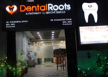 Dental-roots-Dental-clinics-Model-gram-ludhiana-Punjab-1