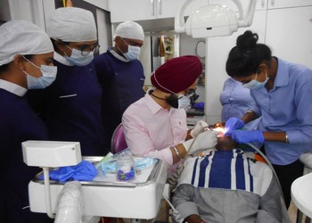 Dental-roots-Invisalign-treatment-clinic-Rajguru-nagar-ludhiana-Punjab-3