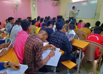 Deore-academy-Coaching-centre-Nashik-Maharashtra-2