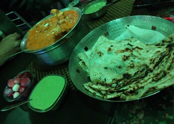 Desi-hut-Family-restaurants-Rohtak-Haryana-2