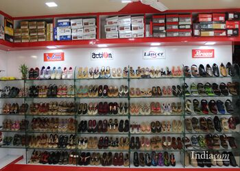 Dhanraj-goyal-and-sons-footwear-showroom-Shoe-store-Solapur-Maharashtra-2