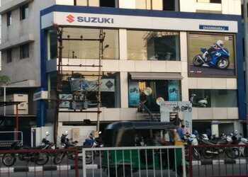 Dharmaraj-suzuki-Motorcycle-dealers-Surat-Gujarat-1