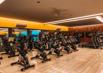 Dhillon-muscular-gym-fitness-planet-Gym-Bathinda-Punjab-2