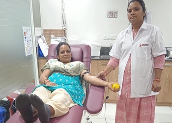 Dhwani-blood-centre-24-hour-blood-banks-Vadodara-Gujarat-2