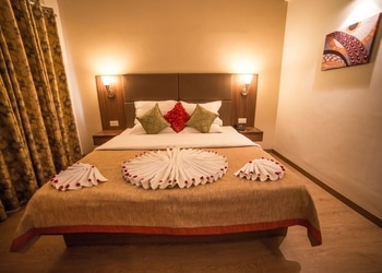Diamond-hotel-3-star-hotels-Varanasi-Uttar-pradesh-2
