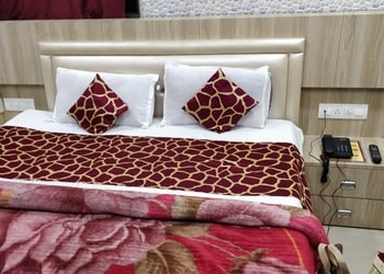 Dimple-hotel-Budget-hotels-Raipur-Chhattisgarh-1