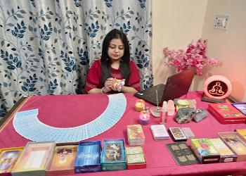 Divine-life-tarot-by-nupur-bansal-Numerologists-Ghaziabad-Uttar-pradesh-2