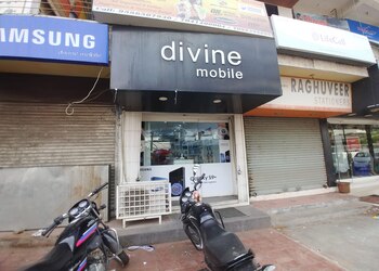 Divine-mobile-Mobile-stores-Rajkot-Gujarat-1
