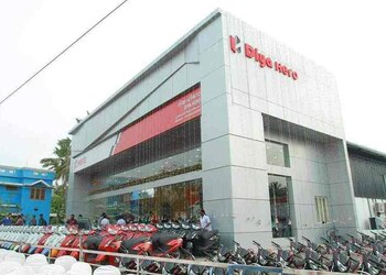 Diya-mobikes-Motorcycle-dealers-Thiruvananthapuram-Kerala-1