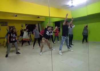 Dmc-dance-studio-Dance-schools-Vadodara-Gujarat-2
