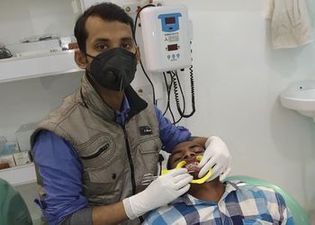 Doctor-smile-dental-clinic-Dental-clinics-Chapra-Bihar-3