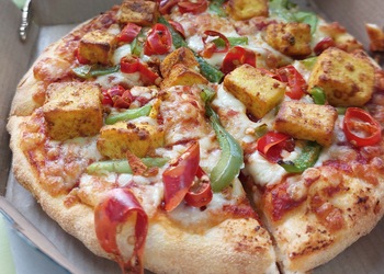 Dominos-pizza-Fast-food-restaurants-Vizianagaram-Andhra-pradesh-2