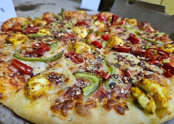 Dominos-pizza-Pizza-outlets-Agartala-Tripura-1