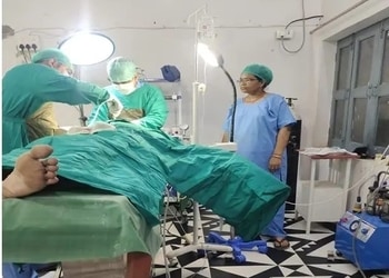 Dr-aakash-upadhyaya-Orthopedic-surgeons-Bhelupur-varanasi-Uttar-pradesh-3