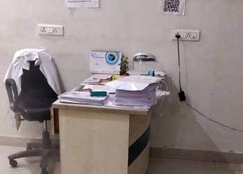 Dr-abhinav-gupta-Neurologist-doctors-Dasna-ghaziabad-Uttar-pradesh-3