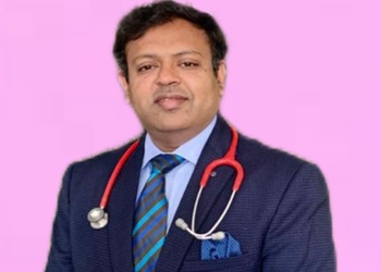 Dr-abhishek-goel-Child-specialist-pediatrician-Gurugram-Haryana-1