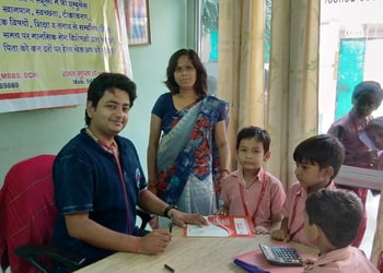 Dr-abhishek-sharma-Child-specialist-pediatrician-Aligarh-Uttar-pradesh-3