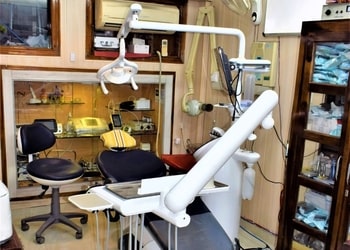 Dr-ajay-dental-clinic-Invisalign-treatment-clinic-Agra-Uttar-pradesh-2