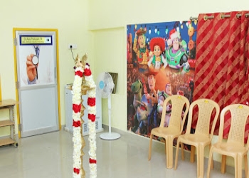 Dr-ajay-prakaash-t-r-nivetha-child-health-clinic-Child-specialist-pediatrician-Palayamkottai-tirunelveli-Tamil-nadu-2